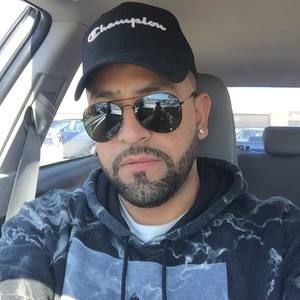 Meet your Posher, Adan